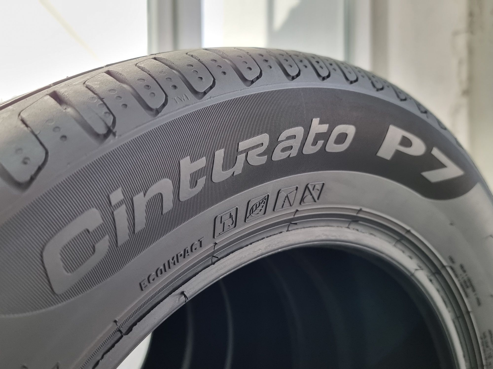 205/60/16 Pirelli 4Броя: 350лв 7мм