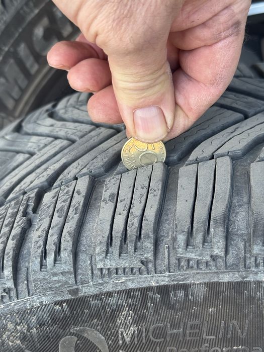 Джанти 17’ МОМО 5х120 + зимни гуми MICHELIN