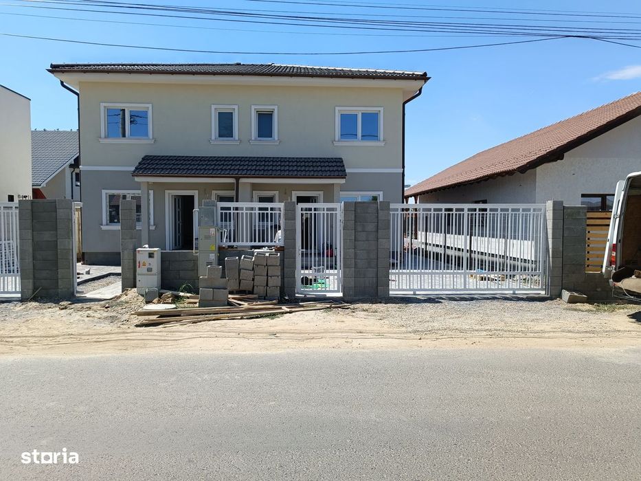 Duplex în Moșnița Nouă | Toate utilitățile COMISION 0