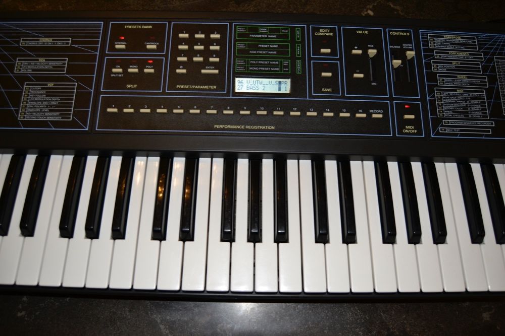 ELKA EK22 Analog Synthesizer Sintetizator Synthex Oberheim Matrix