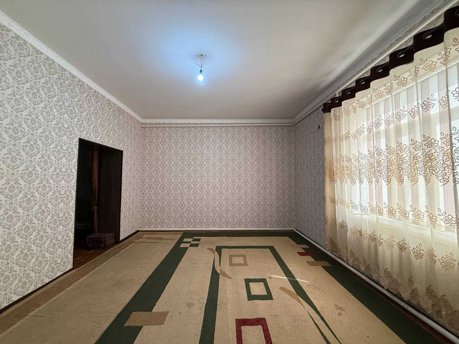 TAYYOR 8 SOTIQLI hovli sotiladi