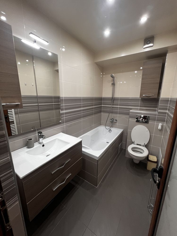 Apartament 3 camere | Zona Parcul Mara