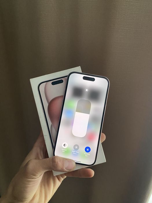 Продам Iphone 15 128gb