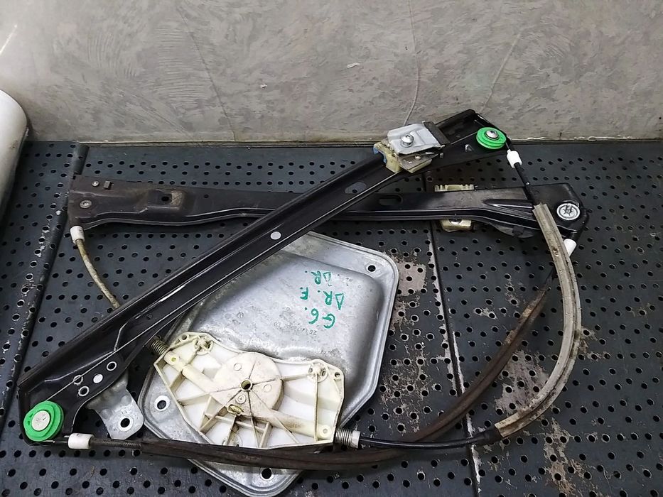 Macara geam electric dreapta fata vw golf 6 5k 1k5837462b