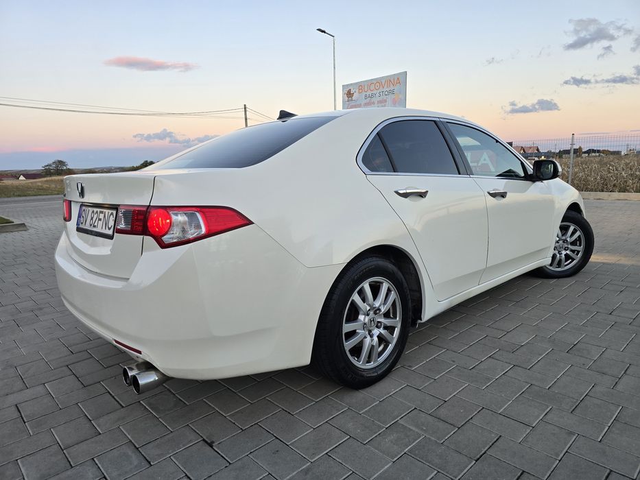 Honda Accord, 2.2 D -150 Cp, An 2011, Stare foarte bună  !!