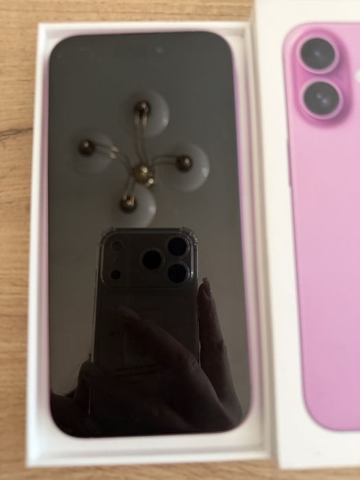 Айфон 16 без забележки