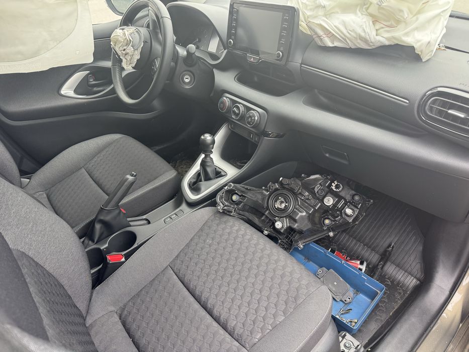 Toyota Yaris 2022г