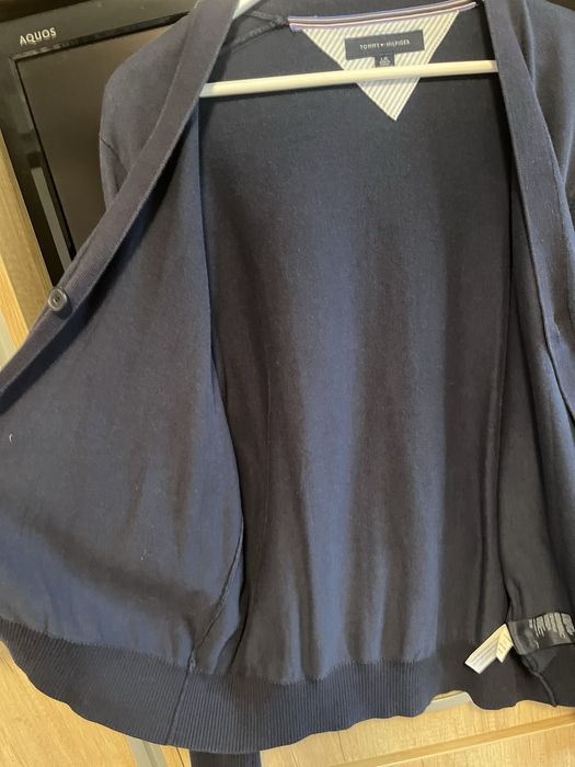 Se vinde pulovar barbatesc