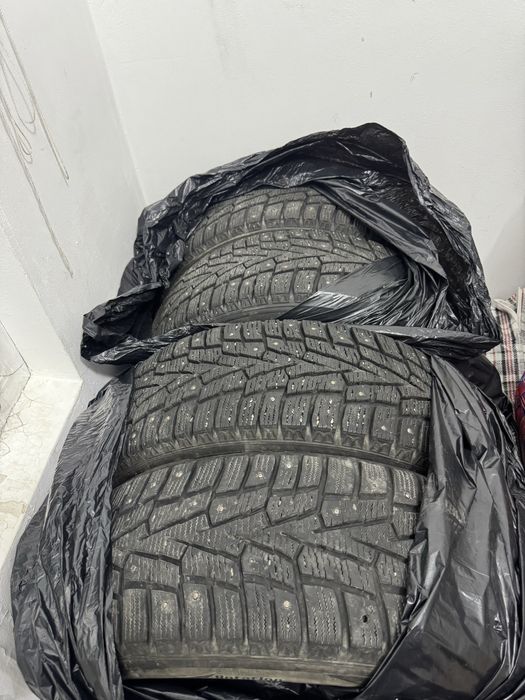 Продается комплект зимных шин!