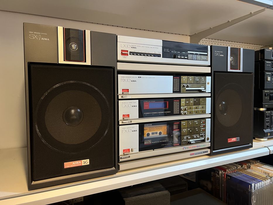 Linie Aiwa LX-70 MX-70 TX-70 FX-70 RK-X7 cu rack