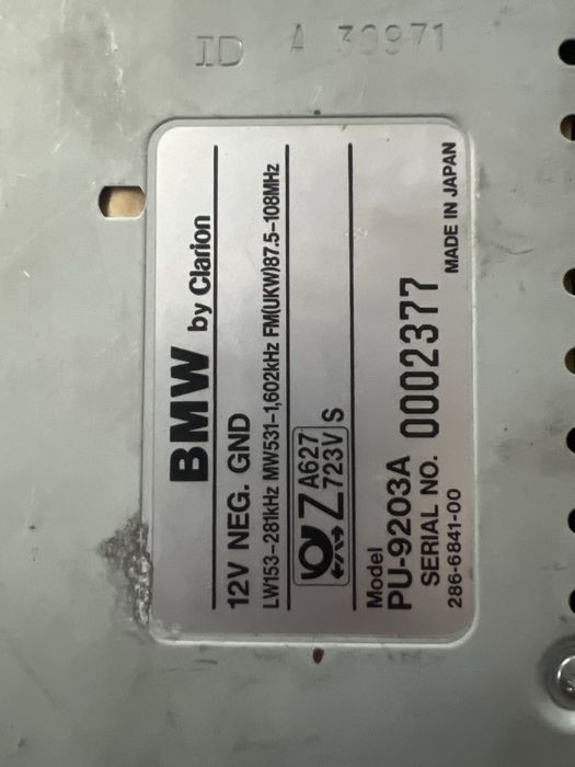 Radio casetofon bmw by Clarion PU-9203A