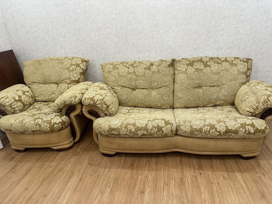 Диван кресло в хорошем состоении