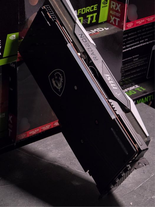 Видеокарта RX 6800 XT | 16 GB