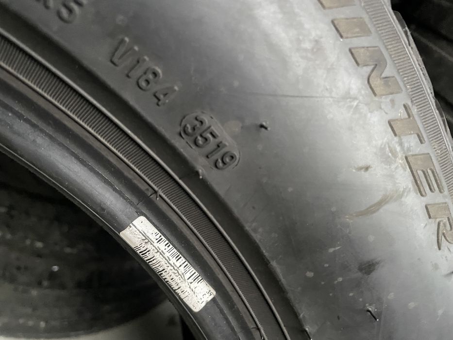 anv M+S 225/60/18 Pirelli/Vredestein