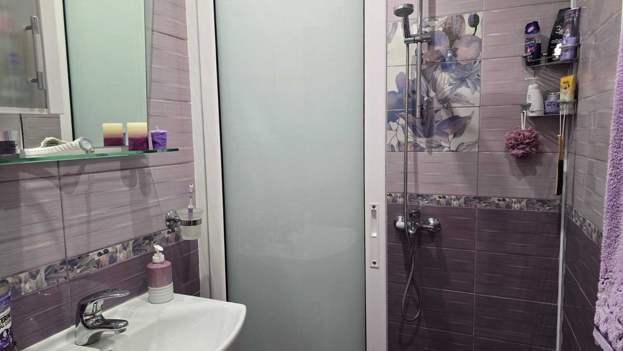 Продава се Четиристаен апартамент в Варна, Гръцка махала - 105 кв.м за 1791 €/кв.м - Снимка #5