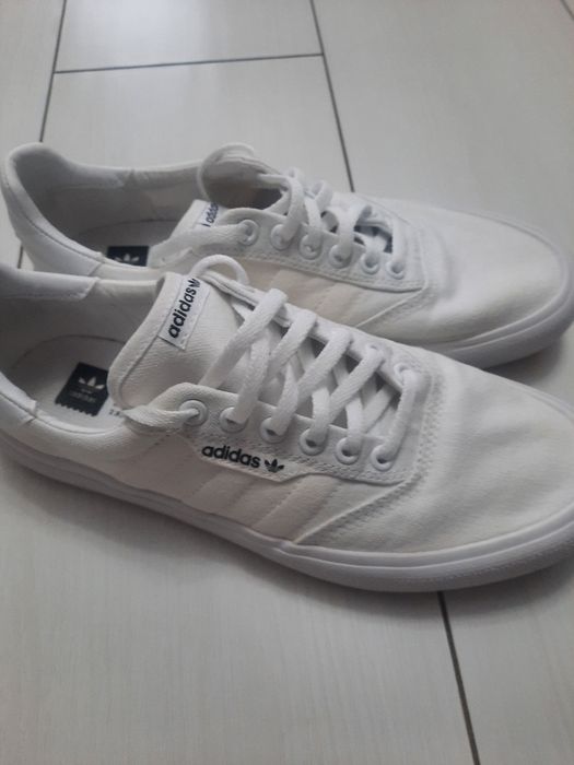 Tenesi adidas 40
