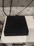 Продам PS4 slim 1TB