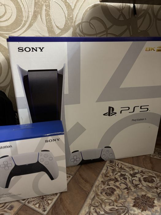 Продам Sony Playstation 5
