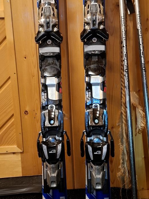 Skiuri Echipament ski Oferta Ieftin