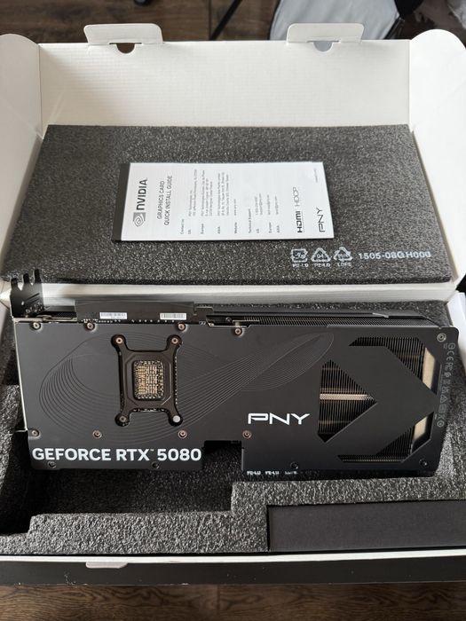 Placa video PNY GeForce RTX 5080 OC 16GB GDDR7 256-bit DLSS 4.0