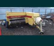 Vând new holland 920