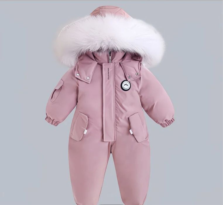 Зимний комбенезон для девочки(абсолютно новый)