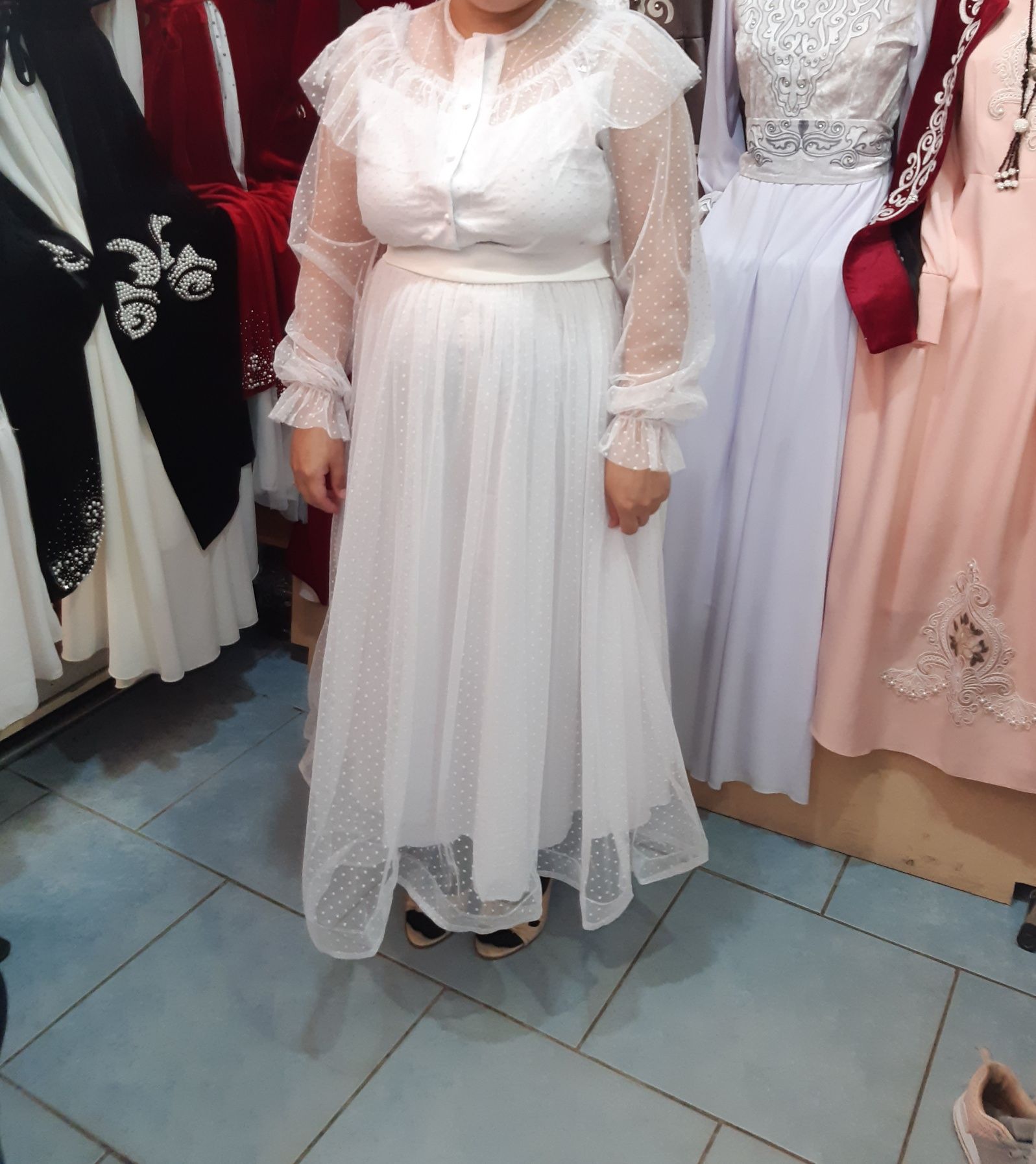 Белый платье 8000тенге