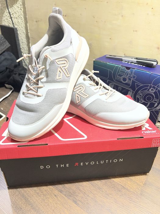 Дамски маратонки