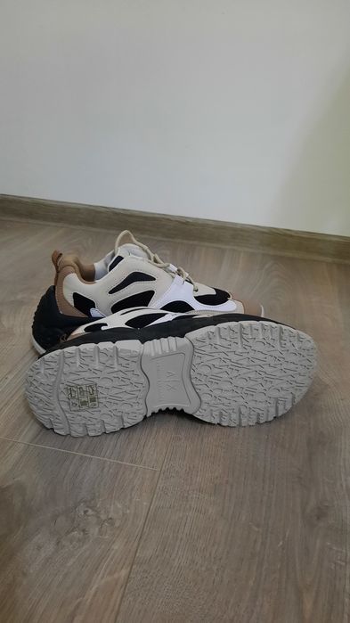 Adidasi femei Armani Exchange, marimea 38, 24.5 cm interior
