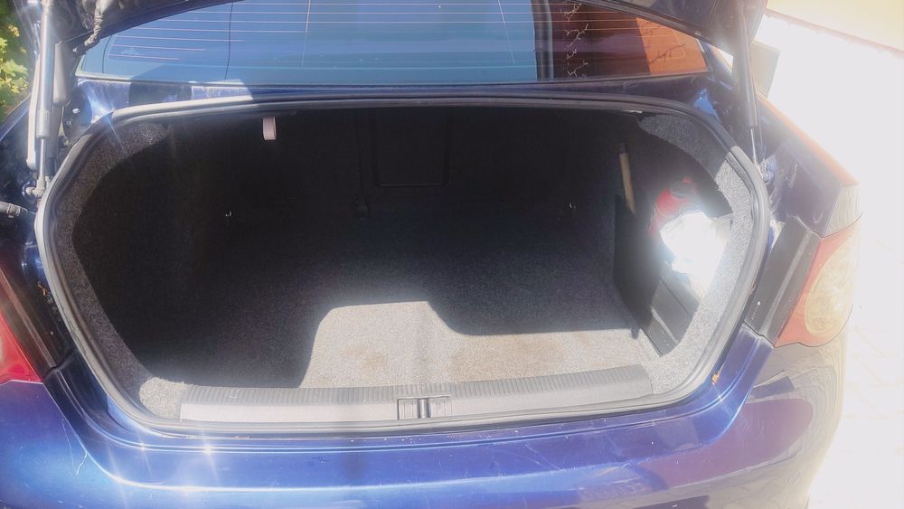 De vinzare vw jetta