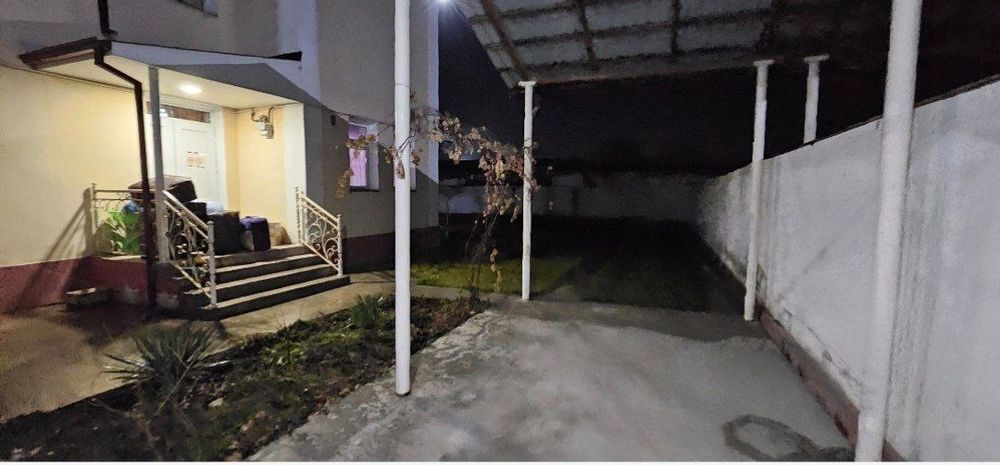 Аренда участка 4ком 4соток Фудсити. Гулзор 2