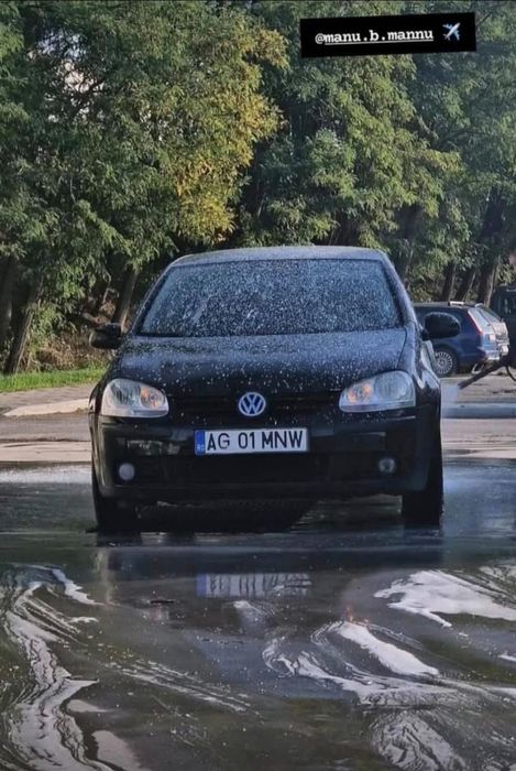 Vw golf 5 URGENT!!