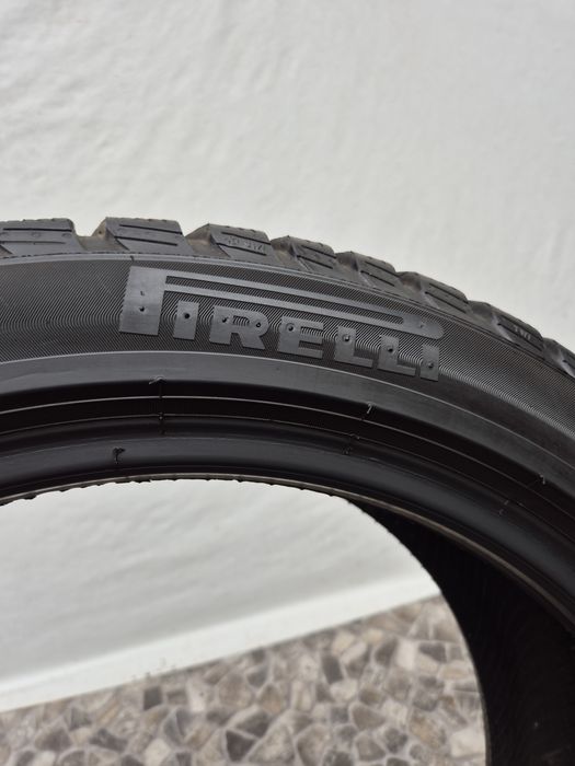 4бр 225 50 18 Pirelli Runflat зимни - 21г