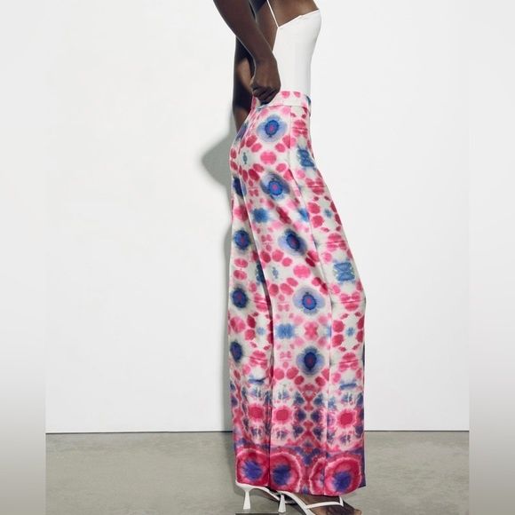 Дамски панталон Зара размер ХS