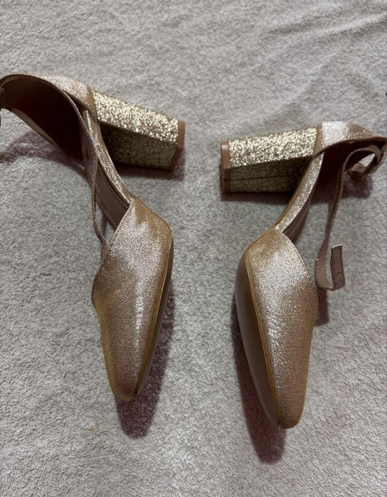 pantofi eleganti