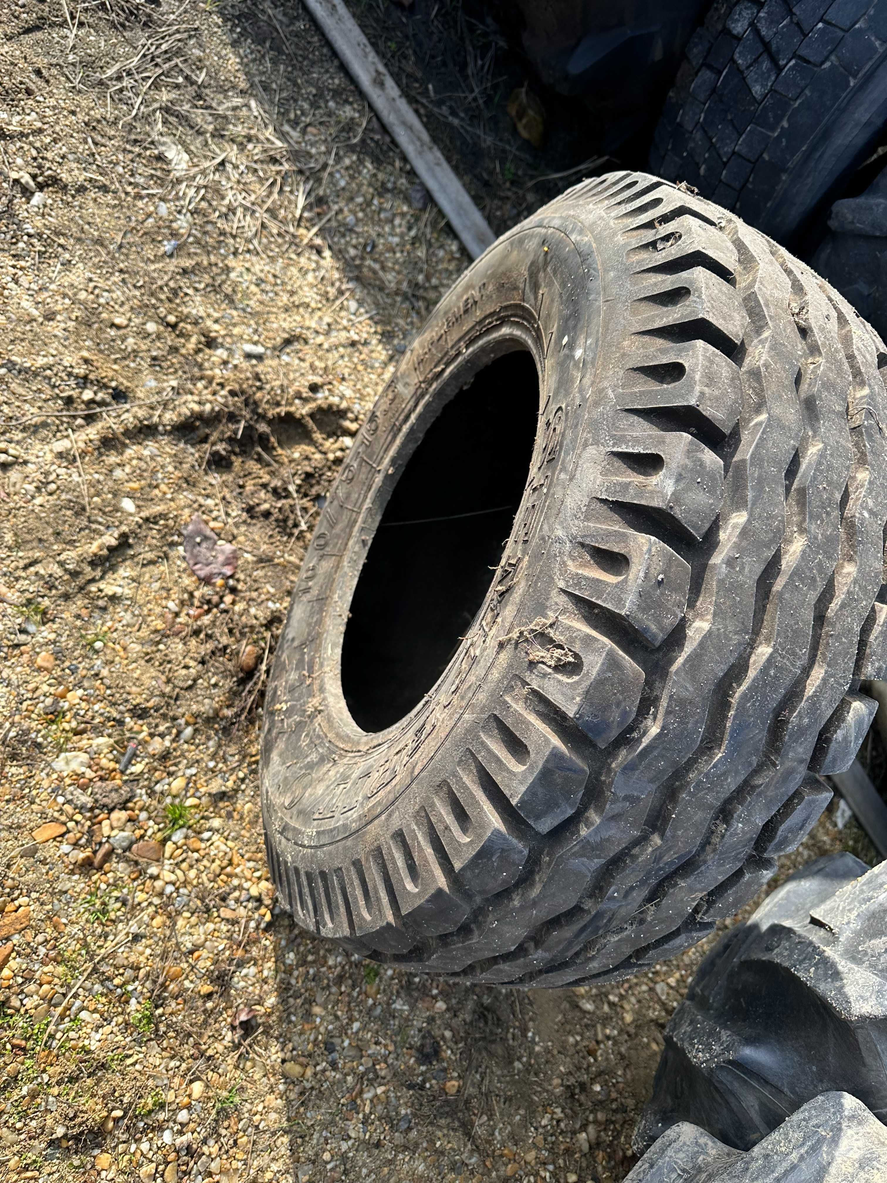 Anvelopa sh 10.75 R15,3