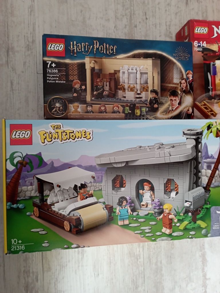 Ново LEGO Flintstone, Ninjago, Star wars, Harry Potter