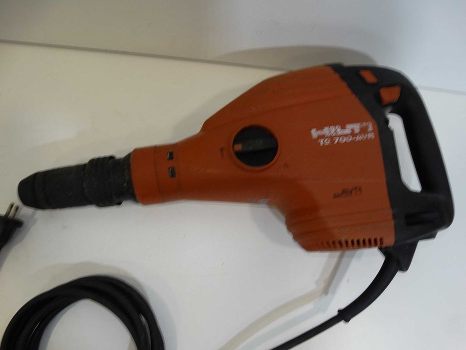 Hilti TE 700 AVR - Чист къртач