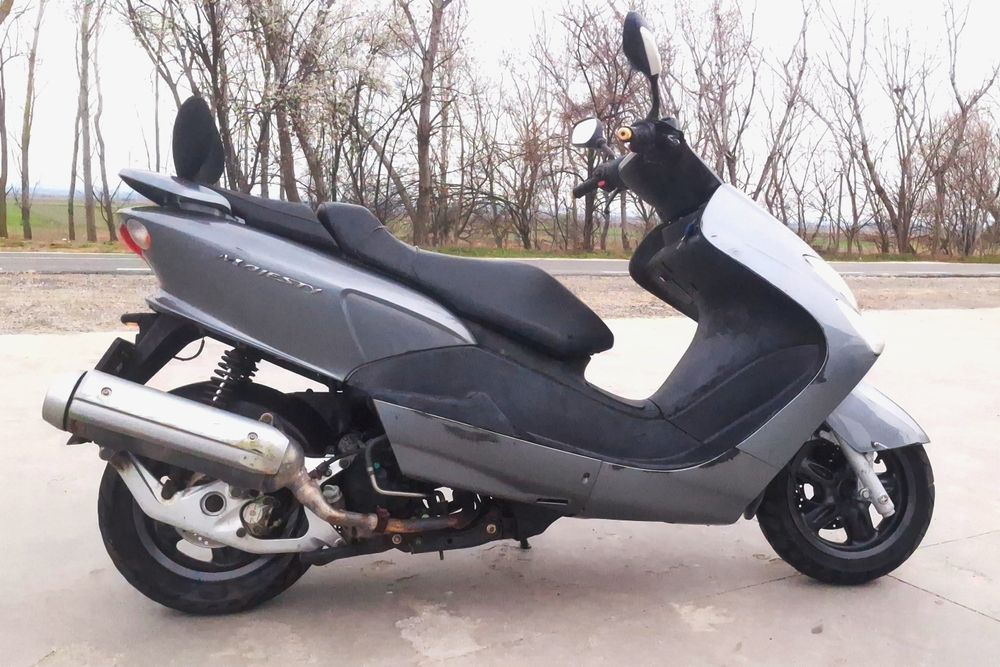 Vând Schimb Yamaha Majesty 2007