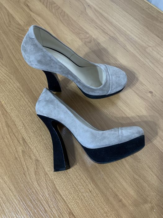 Замшевые туфли