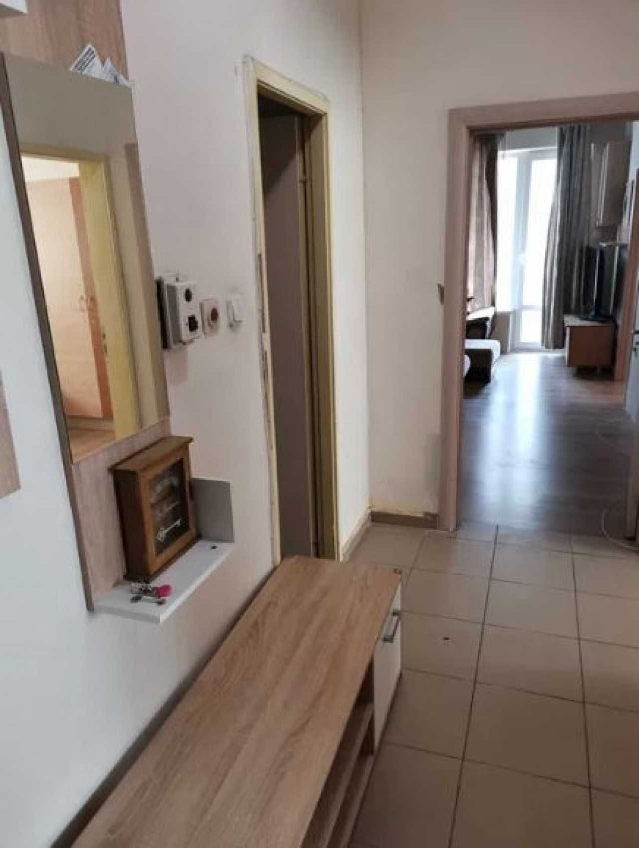 Тристаен апартамент в Каменица 2