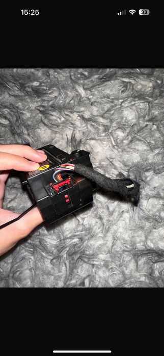 Vand contact auto Audi A4 B8