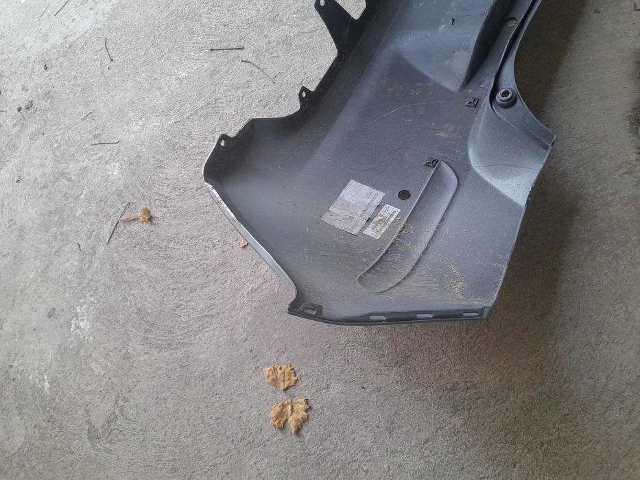 Броня задна Toyota Yairis