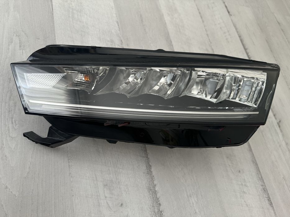 Far stanga skoda octavia 4 full led 2019-2024 Europa