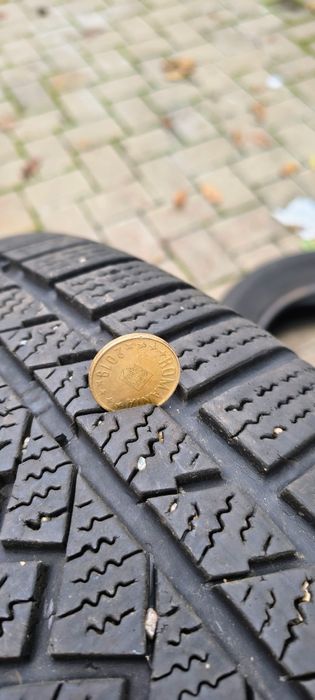 Anvelopele iarnă Continental 205/60/r16