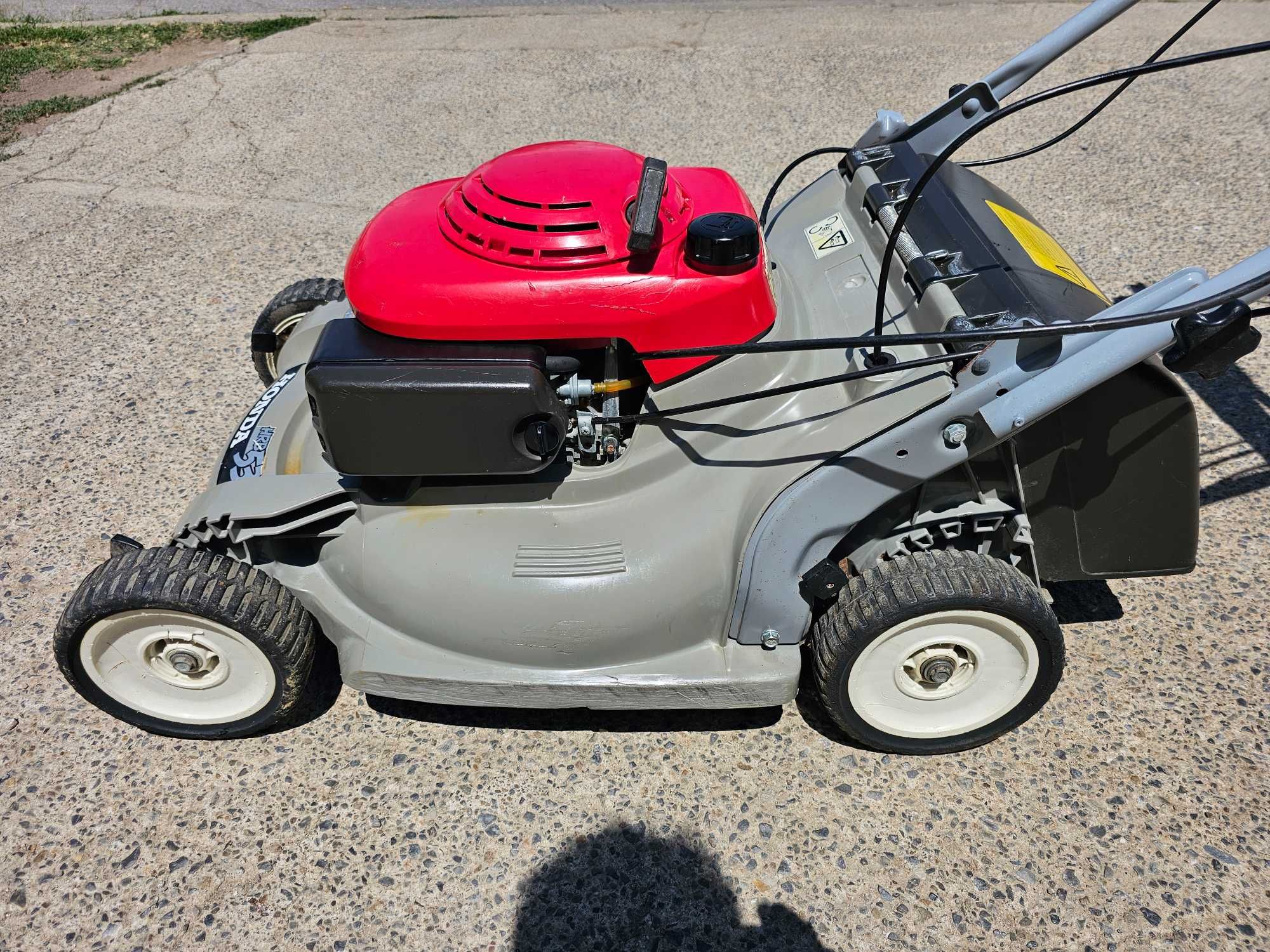 СамоХодна Косачка HONDA HRB 535. Перфектна