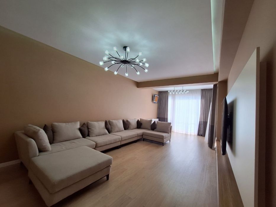 ЖК «Botanica De Luxe»  4/2/5 Площадь: 175 м²