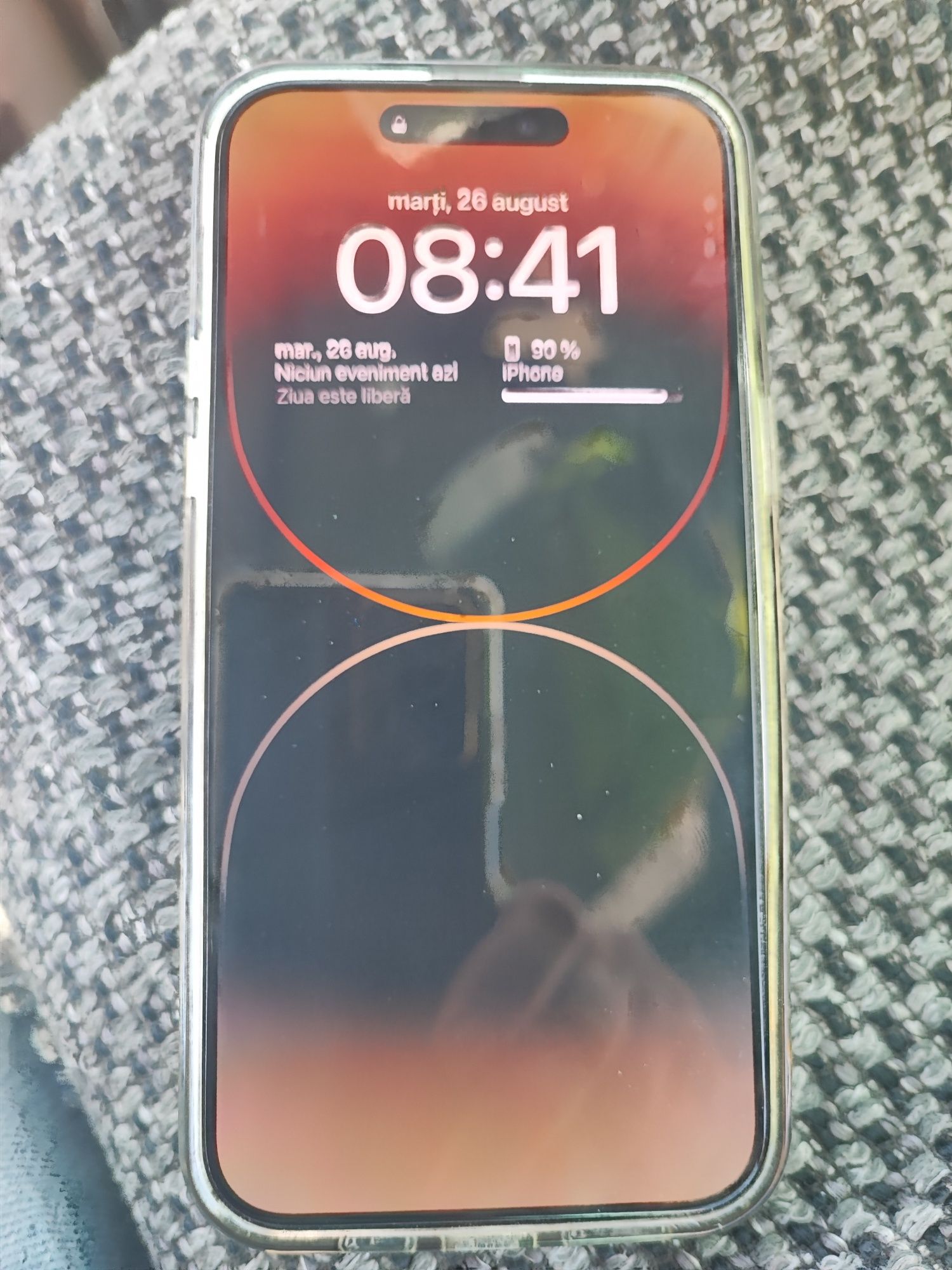 Vând iPhone 14 pro max silver 128 Gb