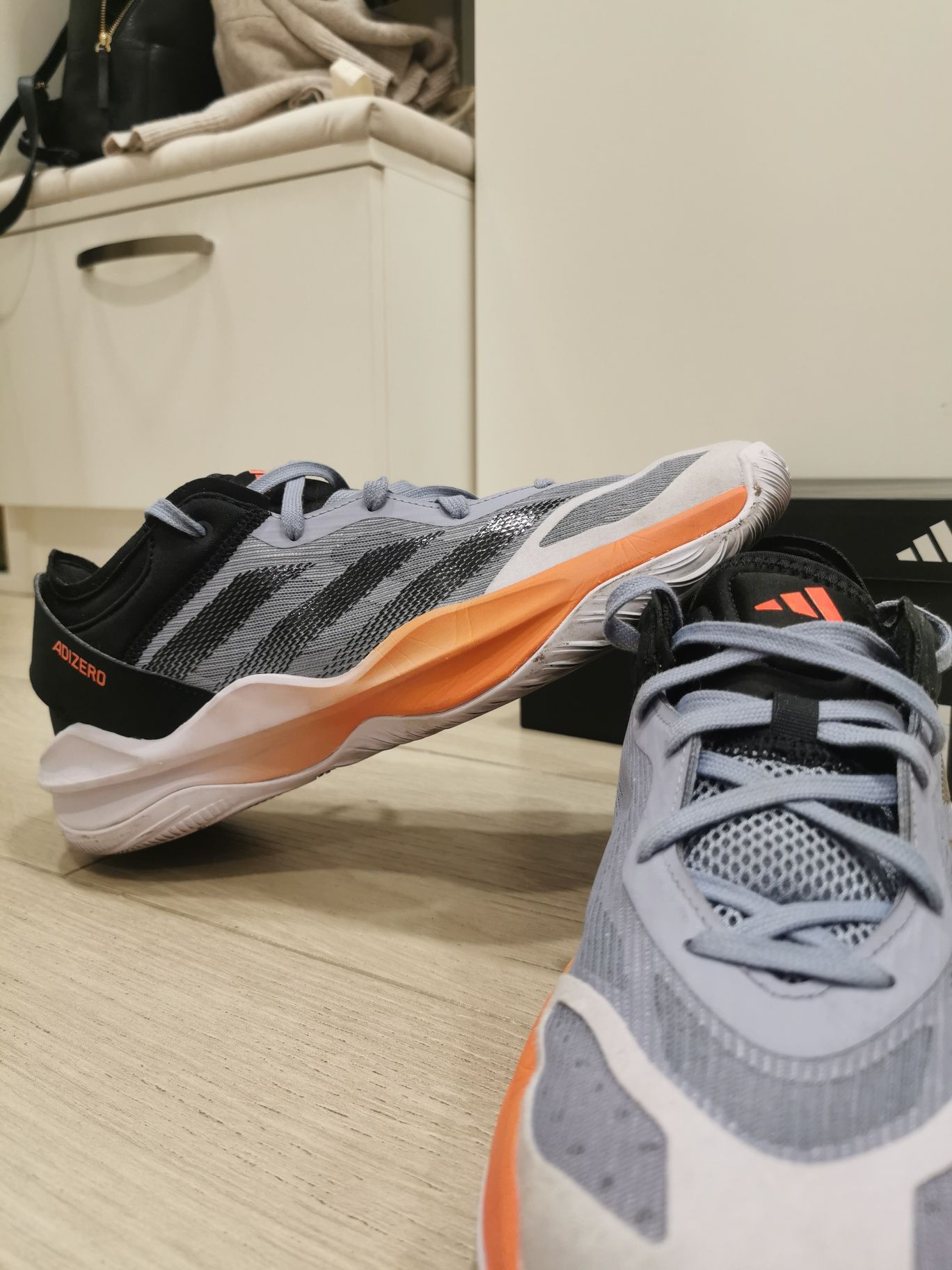 Обувки adidas adzizero 2.0