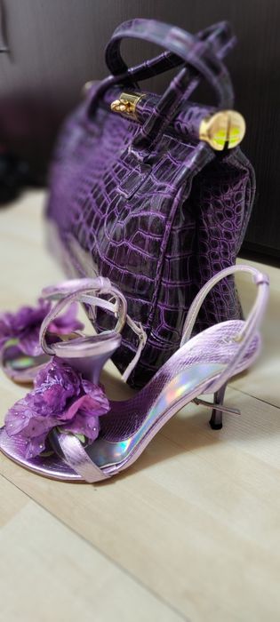 Geanta piele naturala lăcuită mov